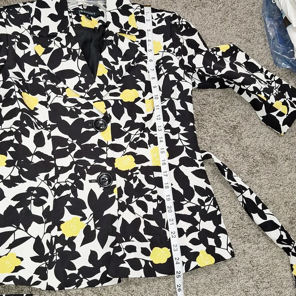 Insight fitted belted floral jacket - 8 - black white yellow